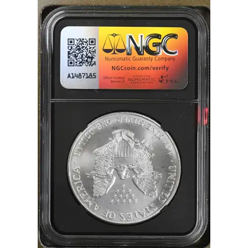 1999 - 1oz Silver Eagle S$1 NGC BRILLIANT UNCIRCULATED (D10-B24) (2)