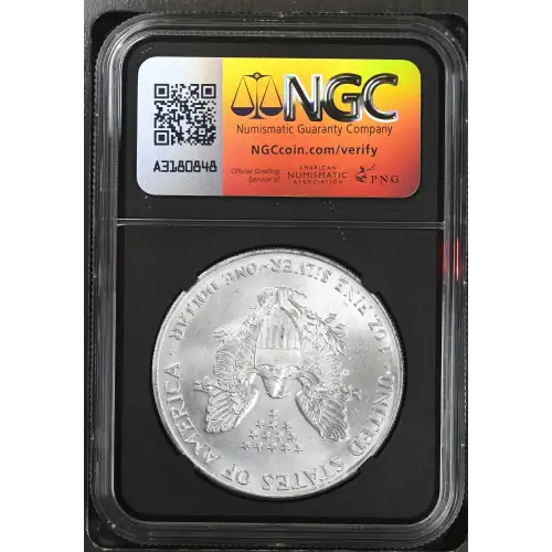 2000 - 1oz Silver Eagle - S$1 NGC BRILLIANT UNCIRCULATED (D10-B34) (2)