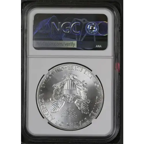 2015 - 1oz Silver Eagle S$1 NGC MS69 (D10-B12) (2)
