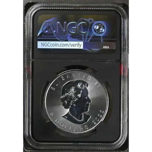 2022 CANADA MAPLE LEAF S$5 MS 69 NGC (S20B - B2) (2)