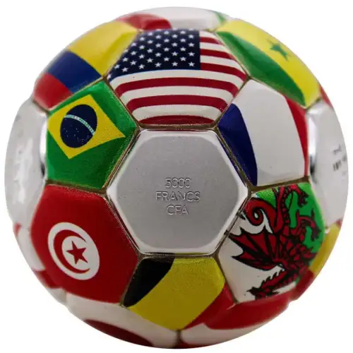 2022 World Cup 30g .999 Fine Silver Soccer Ball Collectible Coin W/ Box  (3)