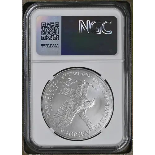 2023 - 1oz Silver Eagle S$1 NGC MS69 (D11-B19) (2)