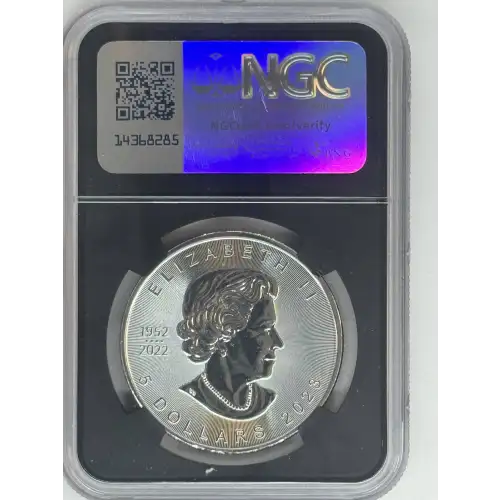 2023 - 1oz Silver Male Leaf - NGC MS69 (mixed Label)