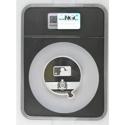 Major League Baseball 2025 3oz Niue S$5 New York Yankees PF70 Ultra Cameo (OB-182) (2)