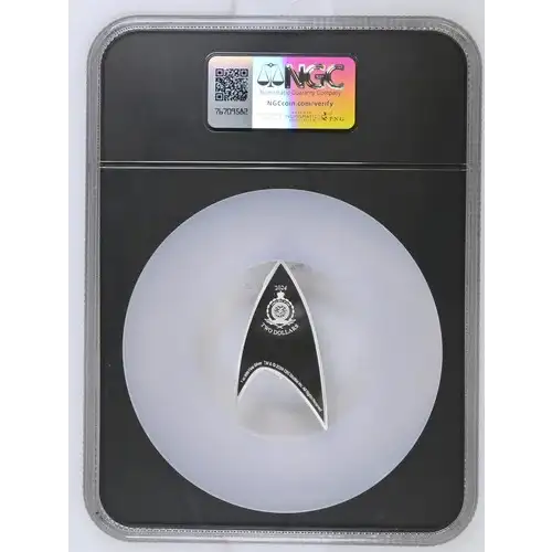 Star Trek 2024 1oz Niue S$2 Science Insignia Badge PF70 (D-2) (2)